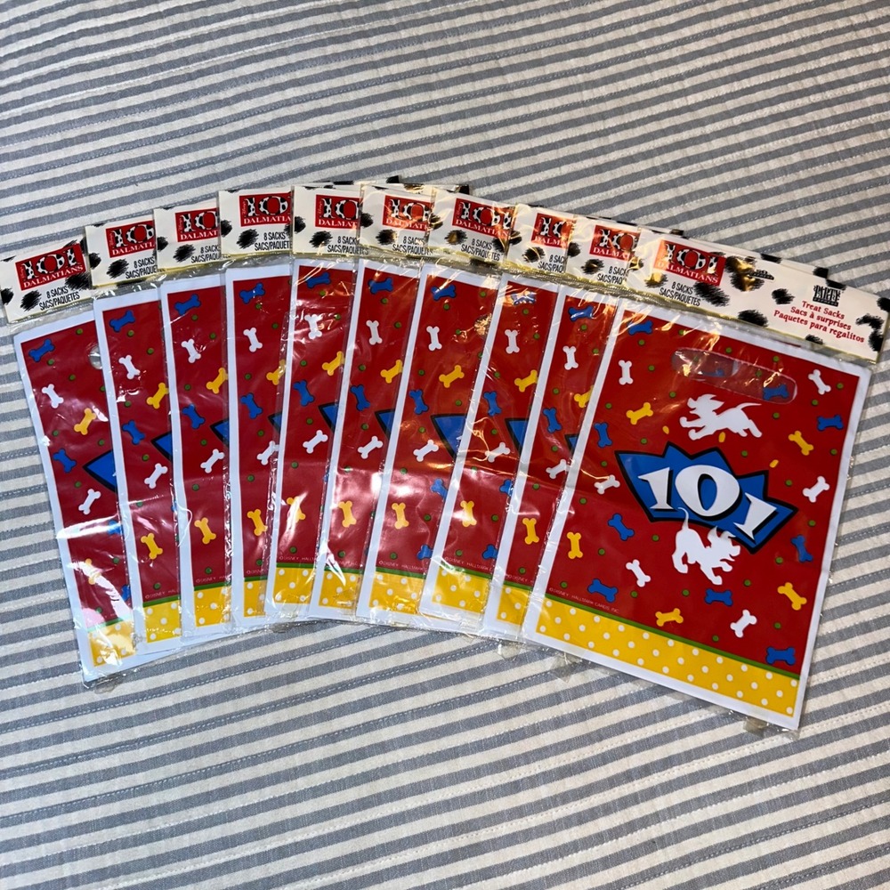 Vintage Disney 101 Dalmatians Party Treat Sacks Hallmark Lot of 10 Packs 80 Bags